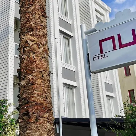 Nun & Otel 2*